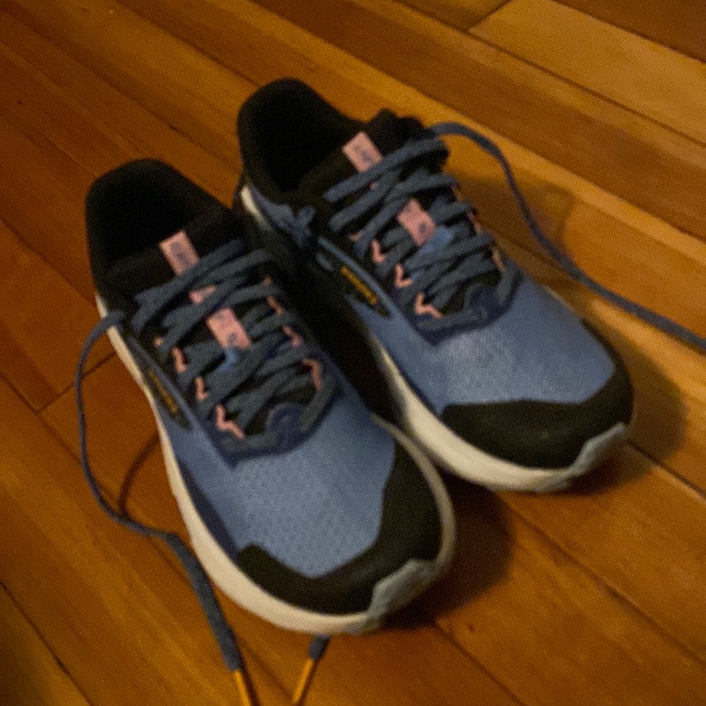 Brooks Catamount trail runners. Worn once. Size is 7.5 but fit more like a 7.